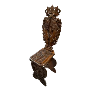 Carved Walnut Sgabello Hall Chair With Lions