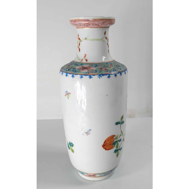Early 20th Century Chinese Chinoiserie Famille Rose Vase, Late Qing or Republic Period For Sale - Image 10 of 18