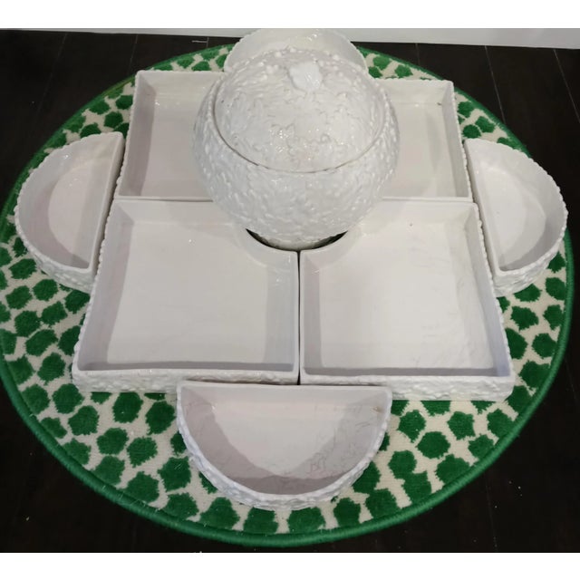 2000s Italian Made White Leaf Design Porcelain Soup Tureen With Side Dishes Service Ware Set of 10 For Sale - Image 10 of 13