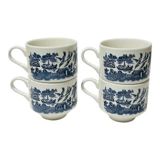 Vintage Cobalt Blue & White Blue Willow Churchill Lovebird Tea cups- Set of 4 For Sale