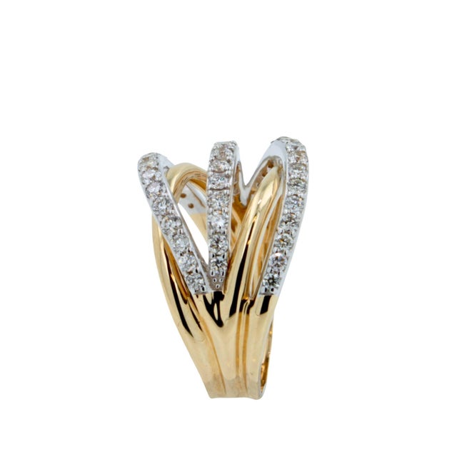 Contemporary Brilliant Cut Diamond Pave Set Gentle Curves Spirals Waves Open Twist Cocktail 1, Size 7 For Sale - Image 3 of 10