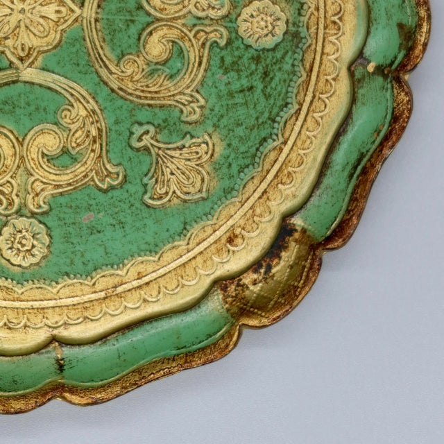 Late 20th Century Round Italian Florentine Gilt Tray For Sale In Austin - Image 6 of 8