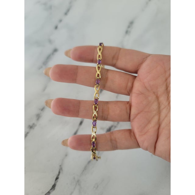 Contemporary 2 Carat X Style Amethyst Tennis Bracelet For Sale - Image 3 of 4