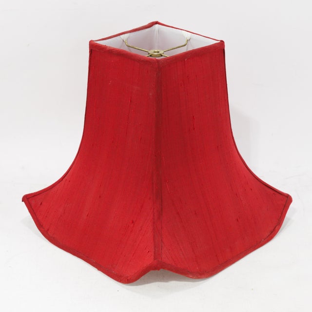 Pair of Vintage Red Textured Raw Silk Bell Lamp Shades With Brass-Toned Lining For Sale - Image 4 of 14