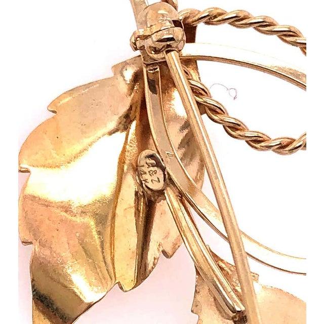 Gold 14 Karat Yellow Gold Freeform Leaf Brooch or Pin For Sale - Image 8 of 8