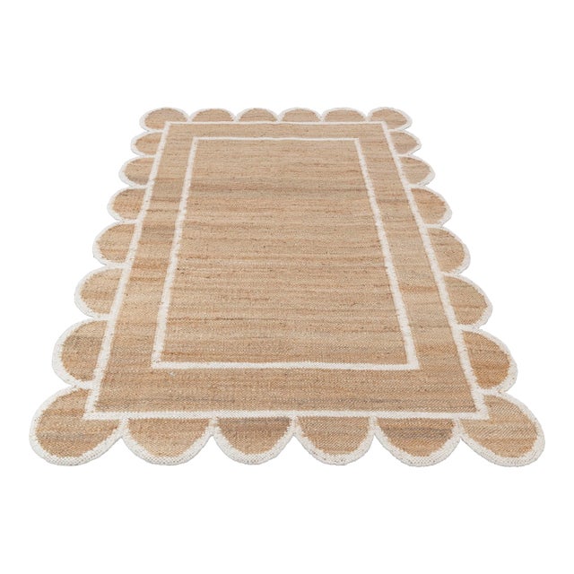 White Jute Wool Premium Handwoven (Not Braided) Scalloped Rug 9x12 Ft. For Sale
