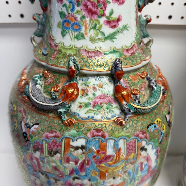 Large 1860 Qing Dynasty Rose Medallion Vases, a Pair For Sale - Image 10 of 12