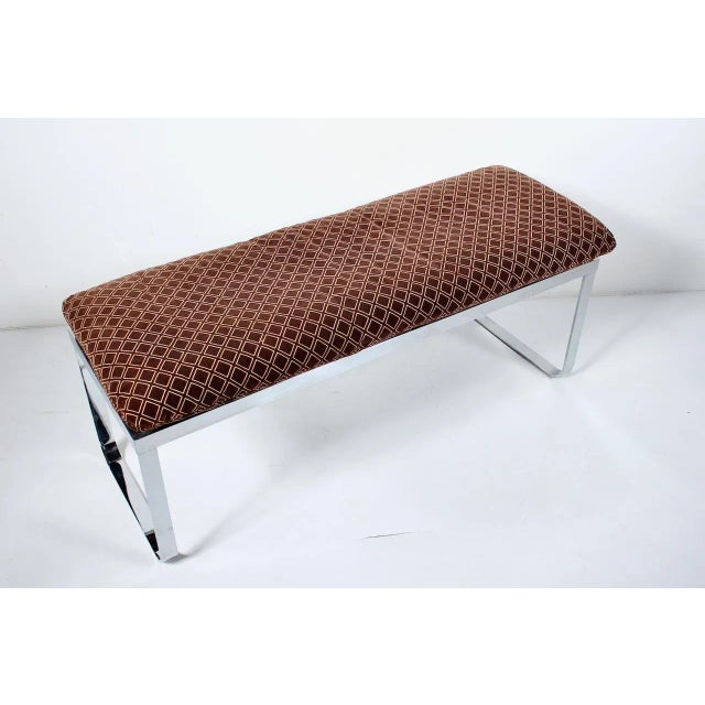 1980s Design In America Chromed Steel Bench with Cocoa Velour Cushion For Sale - Image 6 of 12