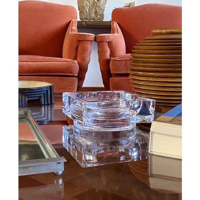 Monumental molded crystal ashtray Cristal de Sevres, France 1970s Large cubic shape on a circular base, with a modernist...