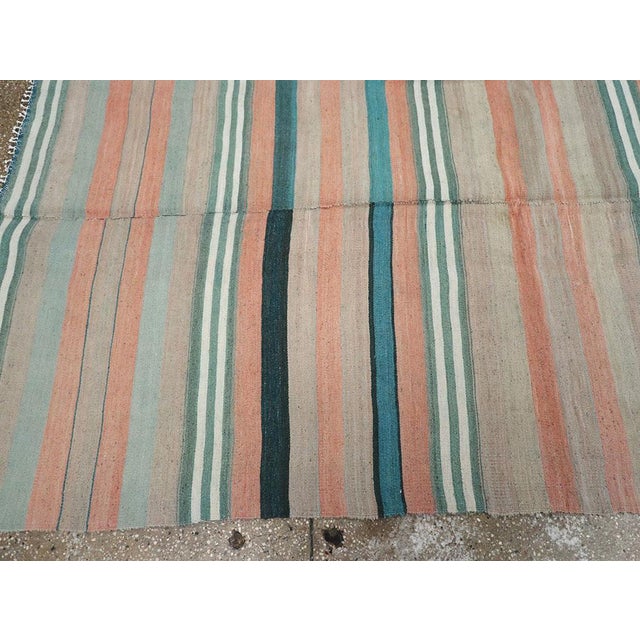 Textile Galerie Shabab Collection Mid-20th Century Handmade Turkish Flatweave Kilim Gallery Carpet For Sale - Image 7 of 10