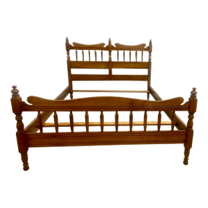 Vintage Full Size Colonial Four Poster Spindle Bed