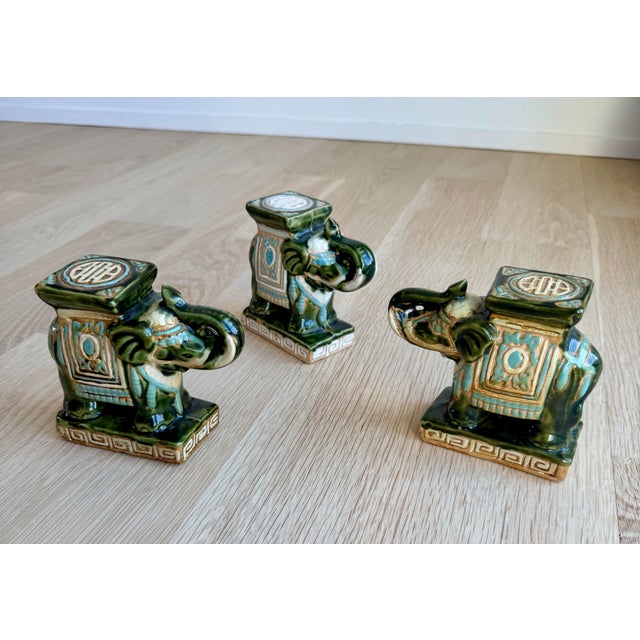 1960s Mid-Century Sancai Glaze Ceramic Elephant Pedestal Trio - Shelf Scale For Sale - Image 10 of 10