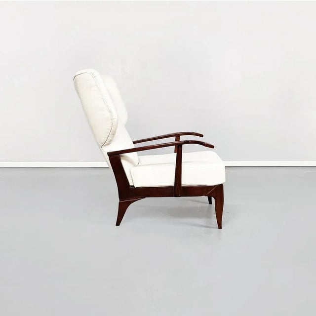 Mid-Century Italian White Fabric & Wooden Armchair by Paolo Buffa, 1950s For Sale - Image 3 of 18