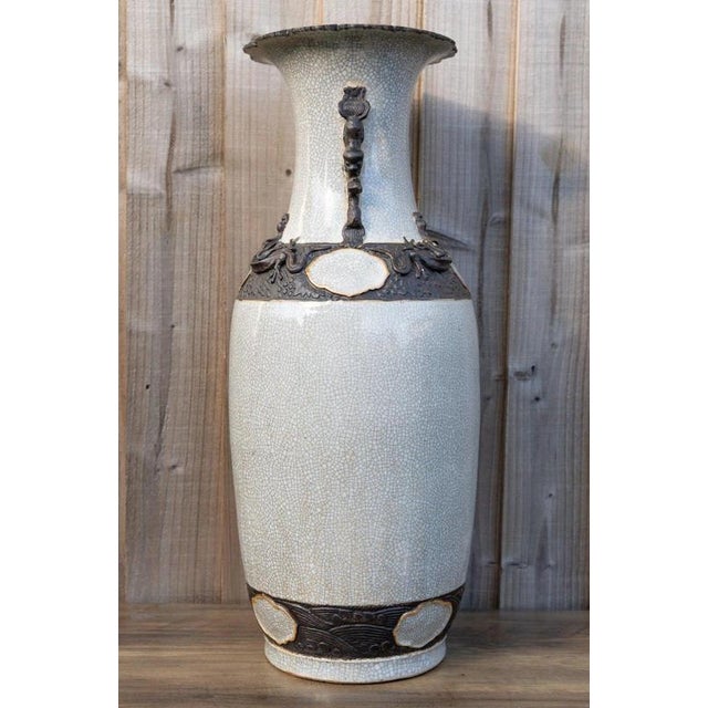 Large Antique Chinese Qing Dynasty Crackle Glaze Porcelain Vase, 1800s For Sale - Image 4 of 18