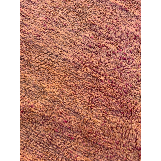 Mid-Century Moroccan Rug - 5'1" X 7'10" Ft For Sale - Image 4 of 10