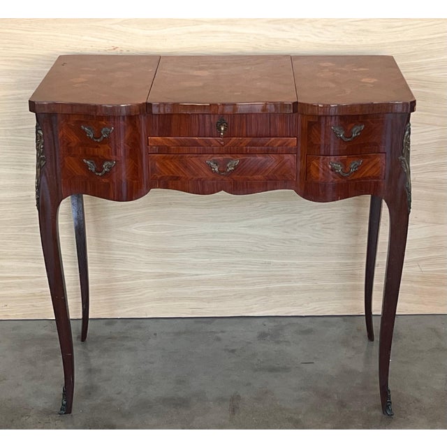 19th C Louis XV Style Coiffeuse or Table de Toilette For Sale - Image 17 of 18