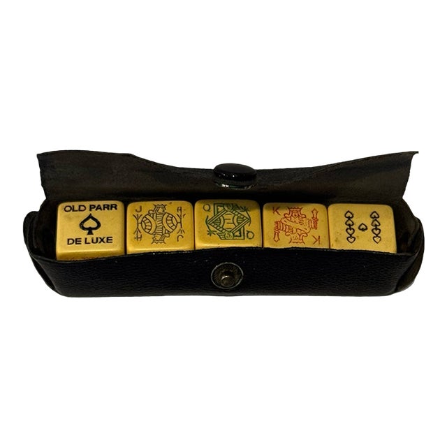 Vintage 1950s Old Parr De Luxe Bakelite Poker Dice Set in Fitted Case For Sale