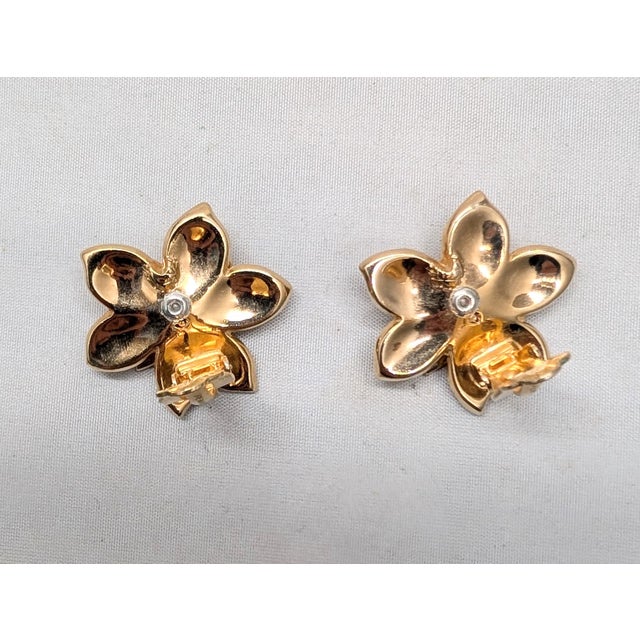 Metal Vintage 1950s Signed Pennino Goldtone Flowers With Clear Rhinestones Clip Earrings-2 Piece For Sale - Image 7 of 7