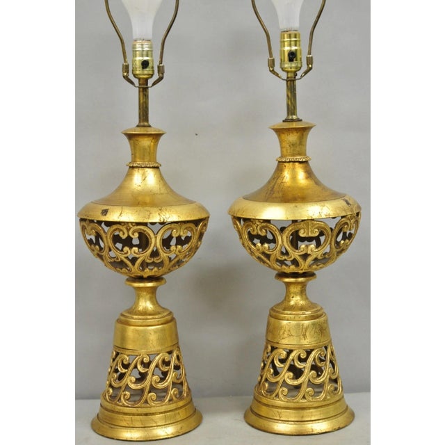 Hollywood Regency Vintage Italian Hollywood Regency Gold Gilt Iron Metal Fretwork Table Lamps Pair For Sale - Image 3 of 12