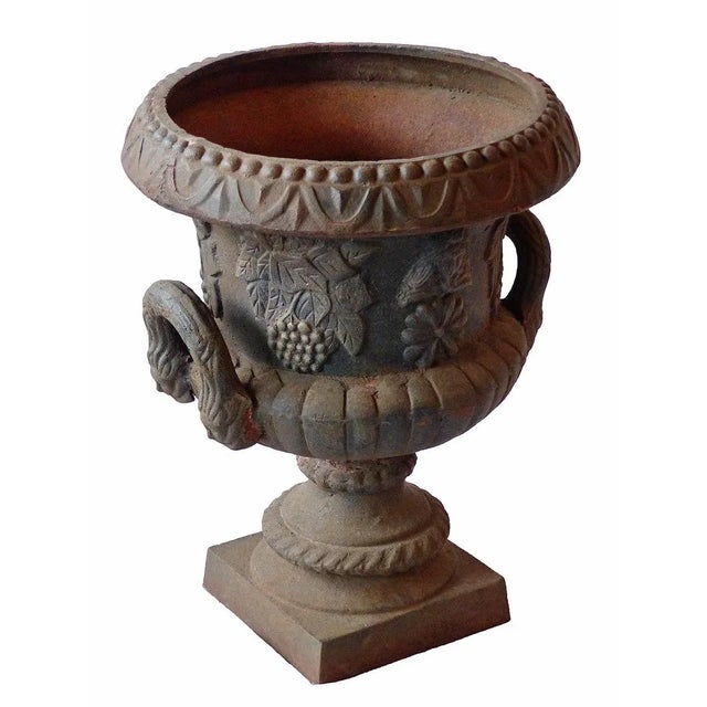 Victorian Garden Urn - Cast Iron - Grapevine Design For Sale - Image 4 of 4