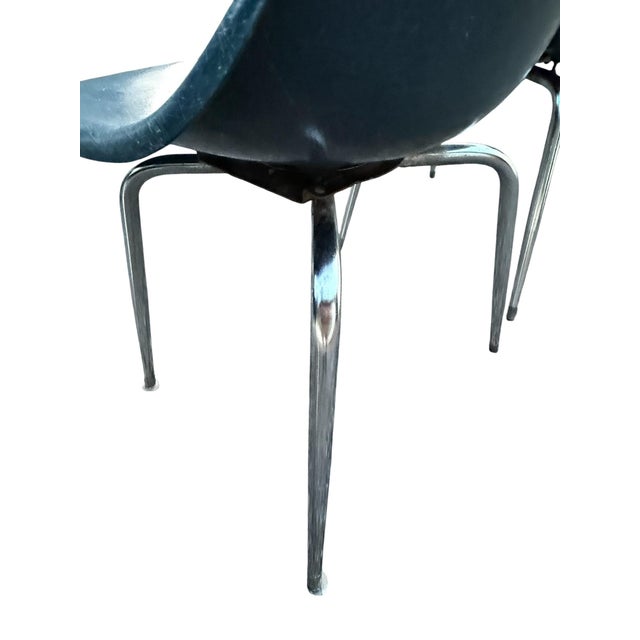 Vintage Mid-Century Modern Blue Fiberglass Shell Chairs, Chrome Legs, Set of Four For Sale - Image 17 of 18