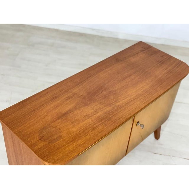 Mid-Century Chest of Drawers For Sale - Image 6 of 12