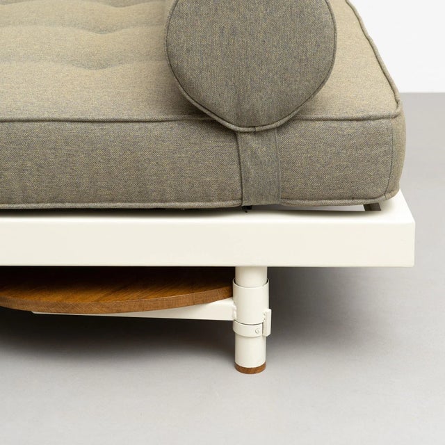 S.C.A.L. Double Daybed by Jean Prouvé, 1950 For Sale - Image 10 of 18