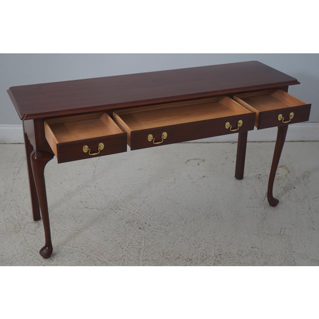 Queen Anne Henkel Harris Cherry 3 Drawer Sofa Table For Sale - Image 3 of 18