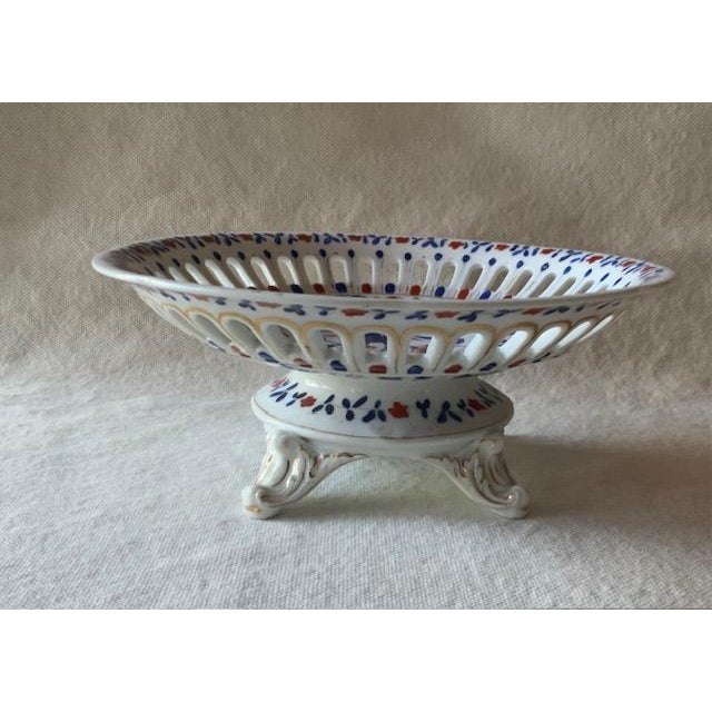 French Imari-Style Reticulated Porcelain Chestnut Basket, Mid-19th Century For Sale - Image 12 of 15