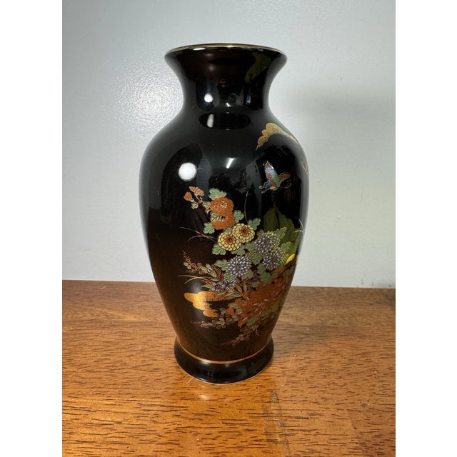 1990s Japanese Hand Painted Vase 8” Black With Gold Rim & Floral Design Collectible For Sale - Image 5 of 10