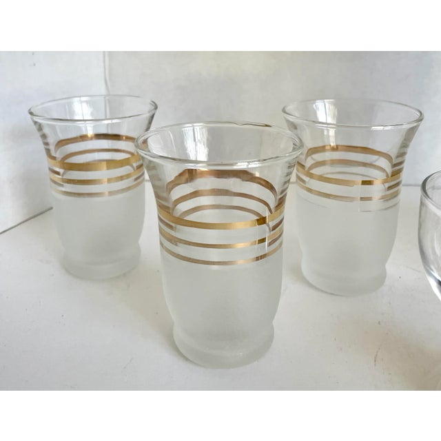 Mid-Century Modern 1940s Art Deco Gold Striped and Frosted Shot Glass and Mixer Set - Set of 10 For Sale - Image 3 of 8