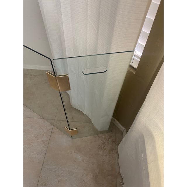 Mid-Century Modernist Tri-Fold Glass Fire Screen With Brass Hinges in the Style of Jacques Adnet For Sale - Image 12 of 12