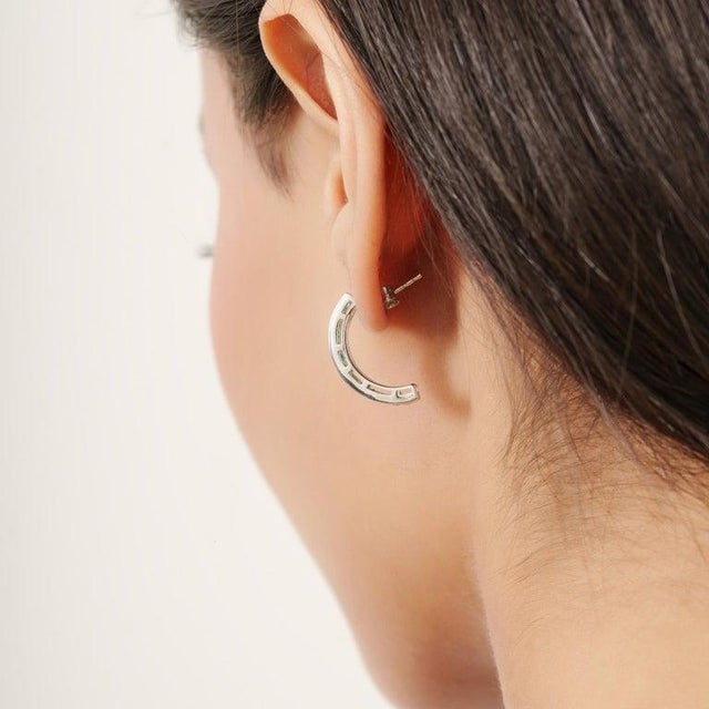 Contemporary Green Onyx Everyday Half Hoop Earrings, A Pair For Sale - Image 9 of 11