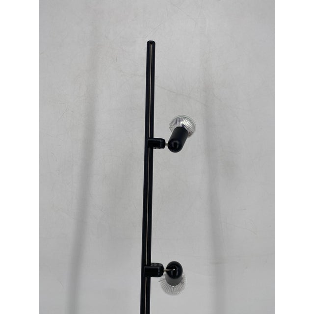 A floor lamp/wall lamp *from osram *made in germany *trispot lamp *ideal for reading *the three individual lamps can be...