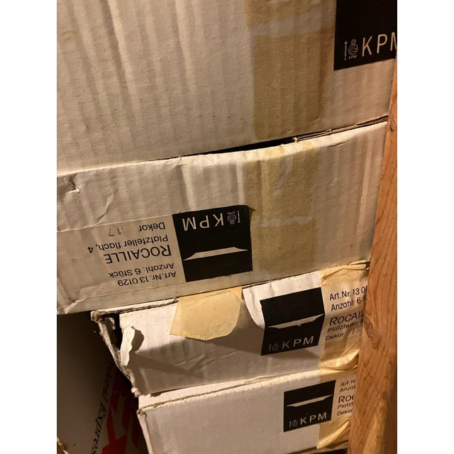 Vintage/New KPM Hand-Painted Dinner & Soup Plates Green Border and Gold Rim- 18 Pieces For Sale - Image 10 of 10