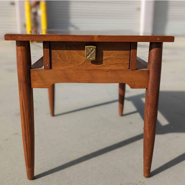 Brown Mid-Century Modern Solid Wood Side Table by Red Lion Table Co., 1960s For Sale - Image 8 of 8