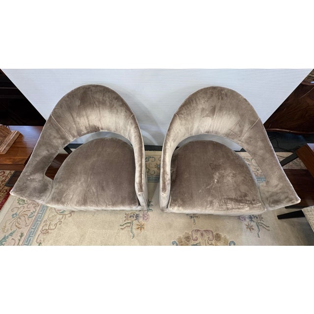 Taupe Hickory Chair Ray Booth Collection Shea Swivel Chairs, Pair For Sale - Image 8 of 12