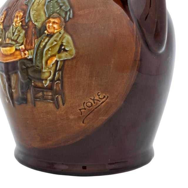 Early 20th Century Pair Royal Doulton Kingsware Dickens Jugs Mr Pickwick Proposes a Toast 8" For Sale - Image 5 of 18