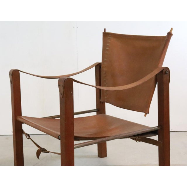 Vintage Safari Chair in Leather For Sale - Image 5 of 17