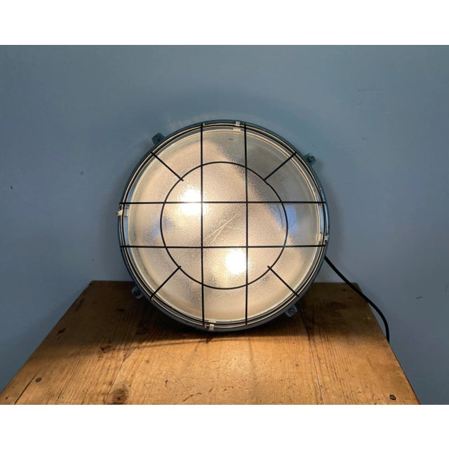 Industrial Vintage Grey Cast Aluminium Wall Lamp from Elektrosvit, 1980s For Sale - Image 14 of 16