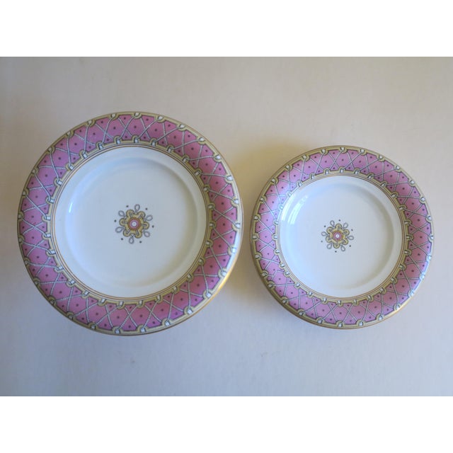 English 1865 Antique Wedgewood Pearlware Footed Serving Tazzas - A Pair For Sale - Image 3 of 11