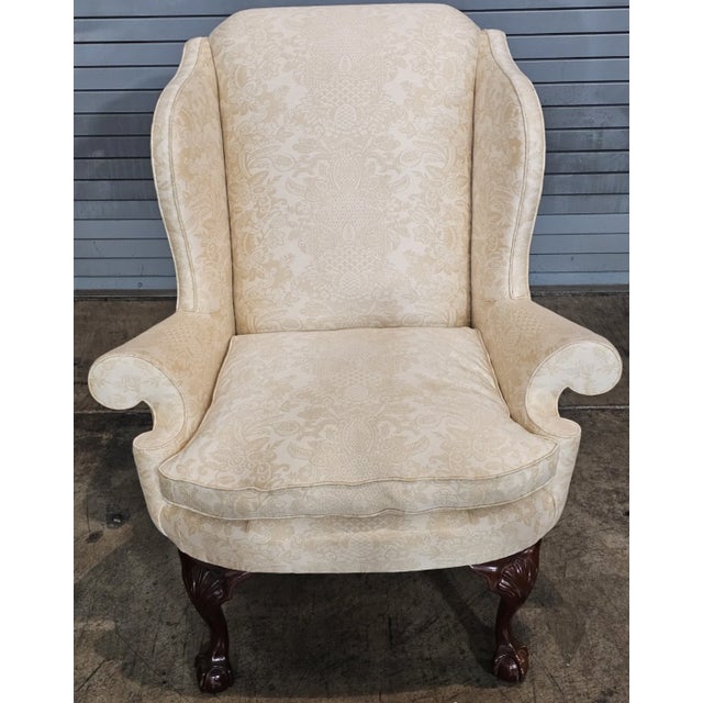 Queen Anne Late 20th Century Kindel Winterthur Collection Clawfoot Wing Chair Damask Fabric For Sale - Image 3 of 8