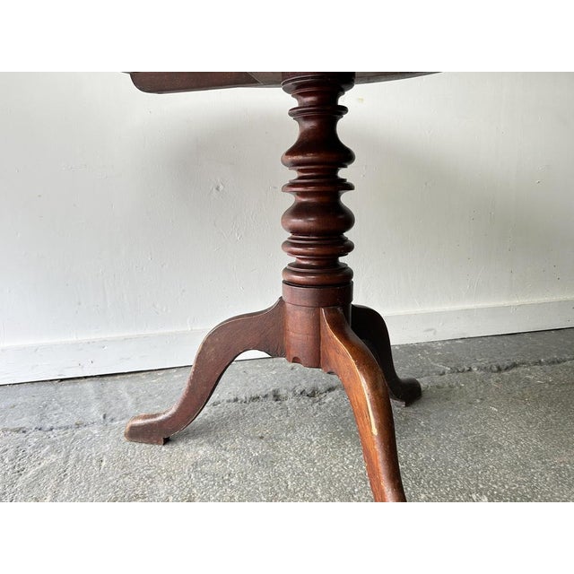 Antique Georgian English Oak Tilt-Top Tripod Base Table For Sale - Image 3 of 7