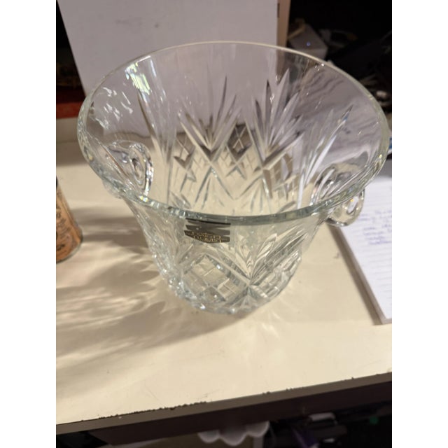 St Louis Crystal Champagne Bucket, 1940s, in Flawless conditions. Designed 1920 to 1949