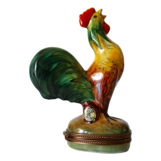 Vintage Limoges, France Hand-Painted Porcelain Enamel Crowing "Rooster" Trinket Box For Sale