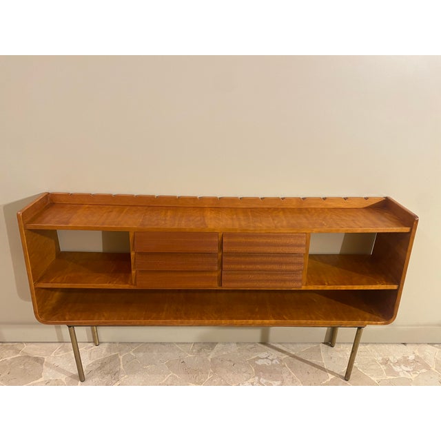 1960s Console Table in Marbled Mahogany, Italy, 1960s For Sale - Image 5 of 10