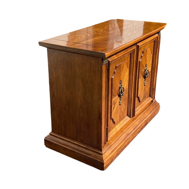 Stanley Walnut Neoclassical Hollywood Regency Flip Top Server / Buffet / Bar On wheels for easy maneuverability. Beautiful...