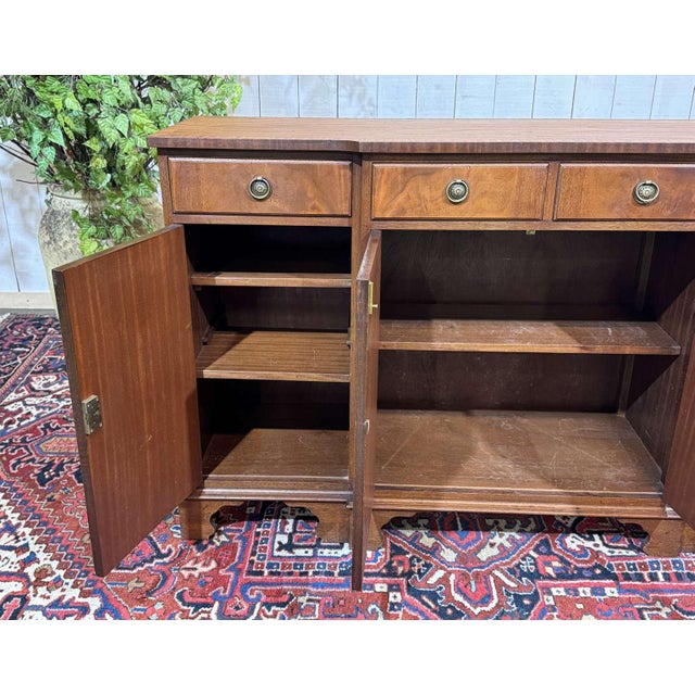Brown Vintage English Four-Door Mahogany Sideboard, 1950s For Sale - Image 8 of 18