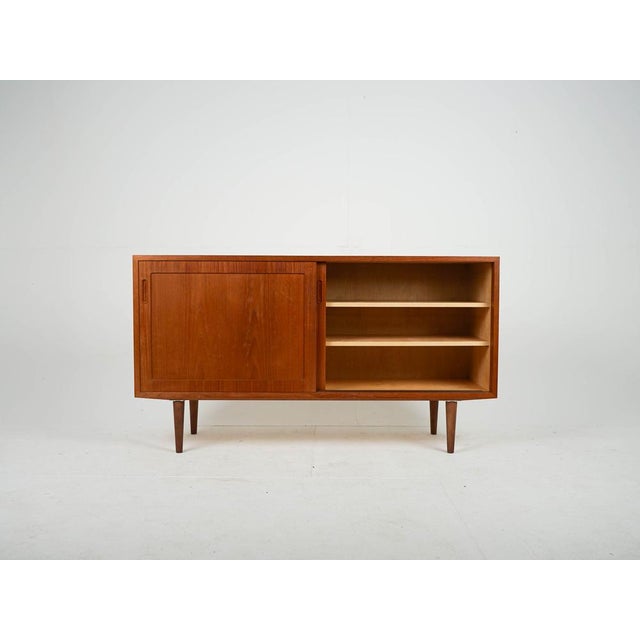 Mid-Century Modern Teak Sideboard by Poul Hundevad, 1960s For Sale - Image 3 of 8