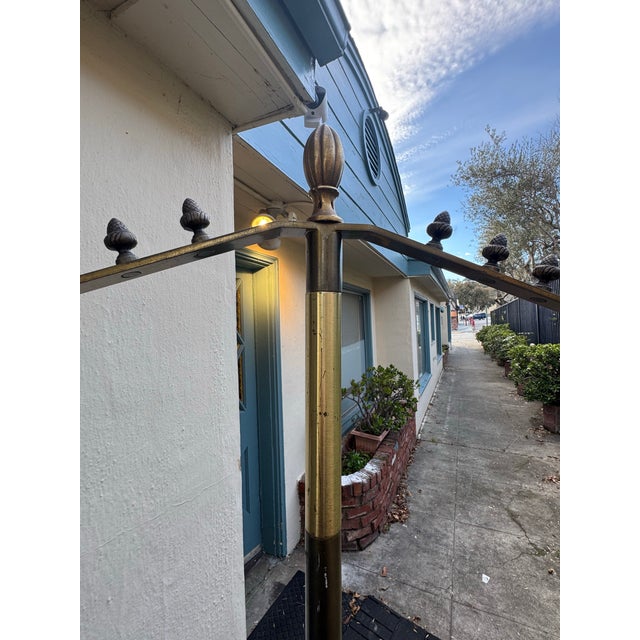 Vintage Brass Commercial Valet Coat Stand With Acorn Finials & Ornate Cast Base, Hotel Lobby Style For Sale - Image 4 of 12